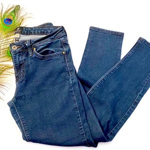 Sale❗️Just Black straight leg tapered ankle 27